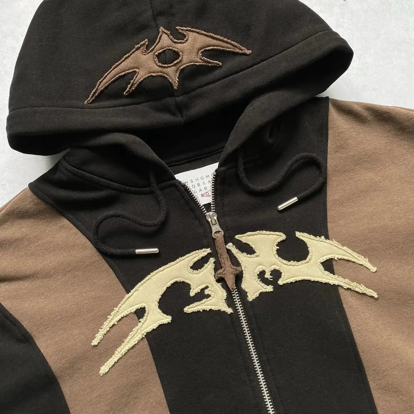 Harajuku Y2K Hoodie – Gotische geometrische Stickerei